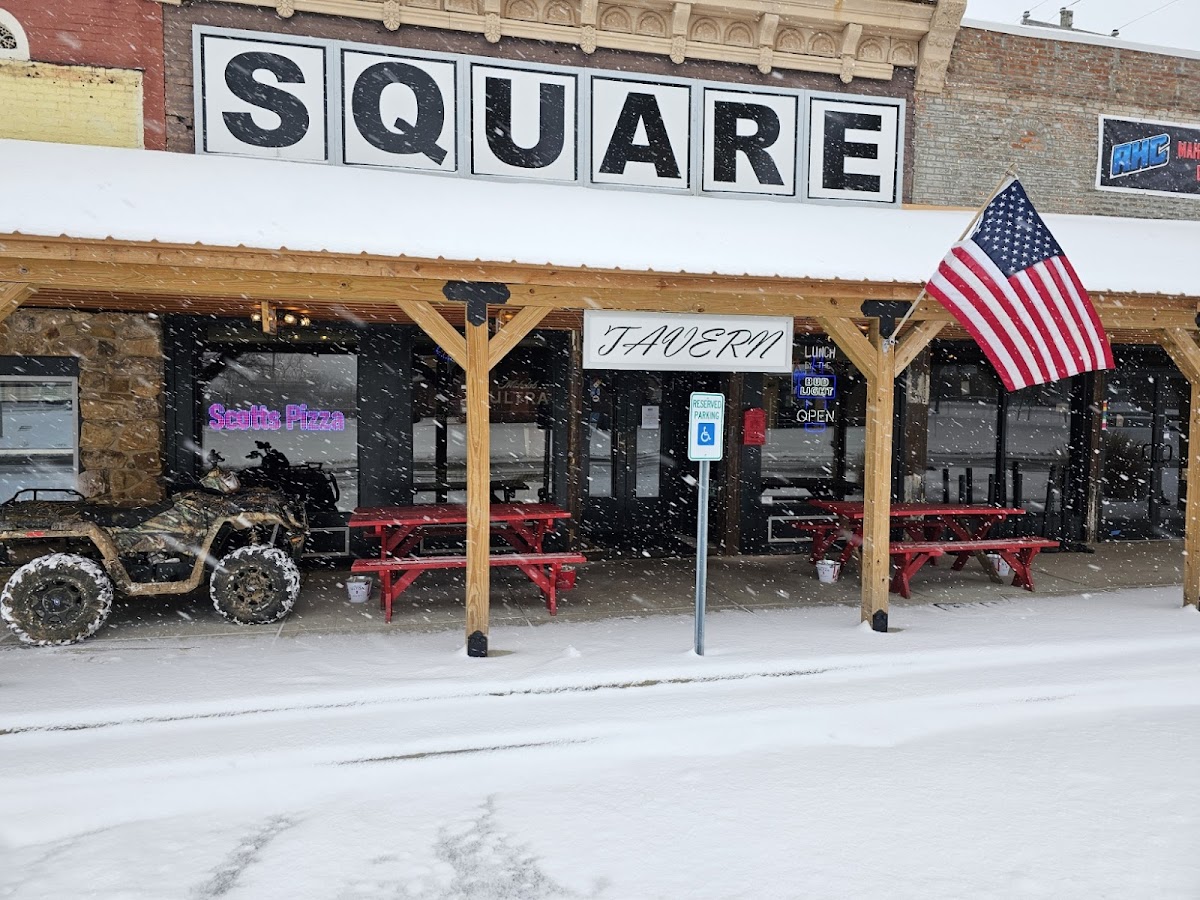 Scott's Pizza & Kitchen